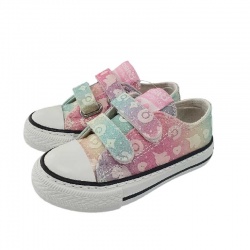 Unicorn glitter sneakers from Conguitos (glows in the dark)